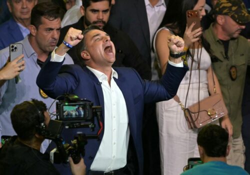 Flávio Bolsonaro é oficializado pelo PL como candidato à presidente