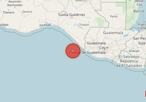 Terremoto de magnitude 7,3 é registrado próximo ao México; alerta de tsunami é emitido