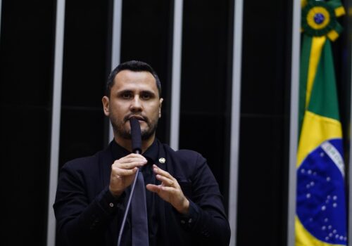 Republicanos lança candidatura neste sábado (25) Cleitinho Azevedo para governo de Minas Gerais