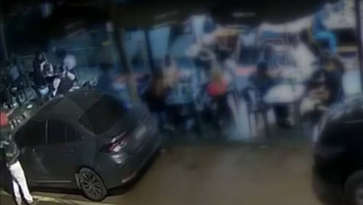 Ataque a tiros deixa três mortos no Paraná; adolescente é suspeito
