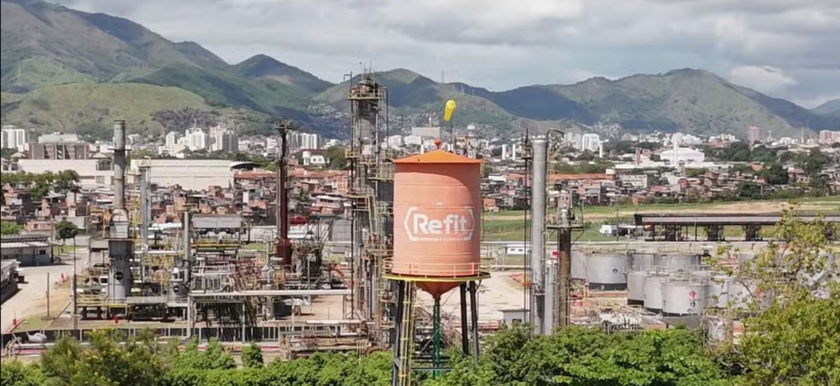 Terreno da Refit, antiga Refinaria de Manguinhos, vai ser leiloado para quitar dívidas com a União