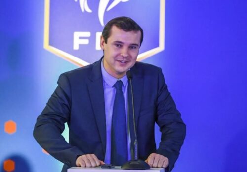 Diretor da Fifa afirma que funcionários foram 'enganados' por Infantino em ideia de venda: 'projeto de uma pessoa'