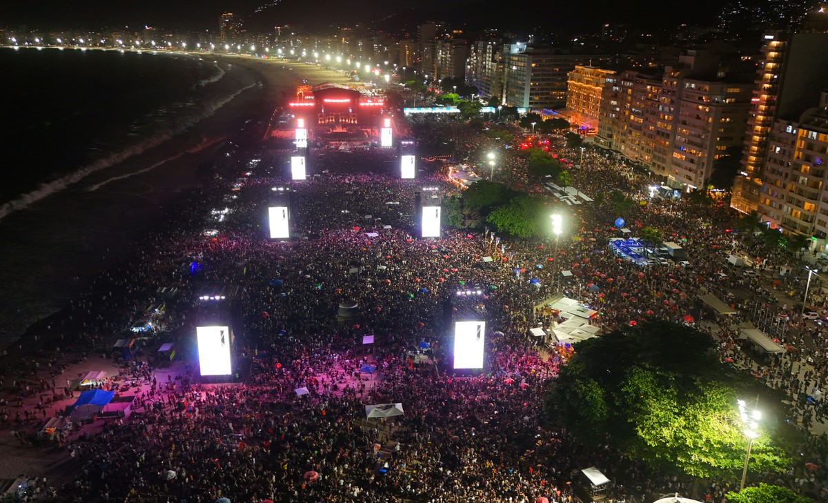 Douglas Ruas diz que, se eleito, não irá incentivar megashows em Copacabana