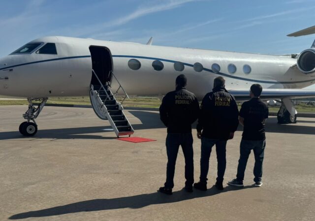 PF localiza e apreende avião de Daniel Vorcaro no Paraguai