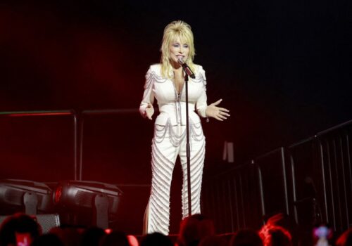 Ícone da música country, Dolly Parton morre aos 80 anos