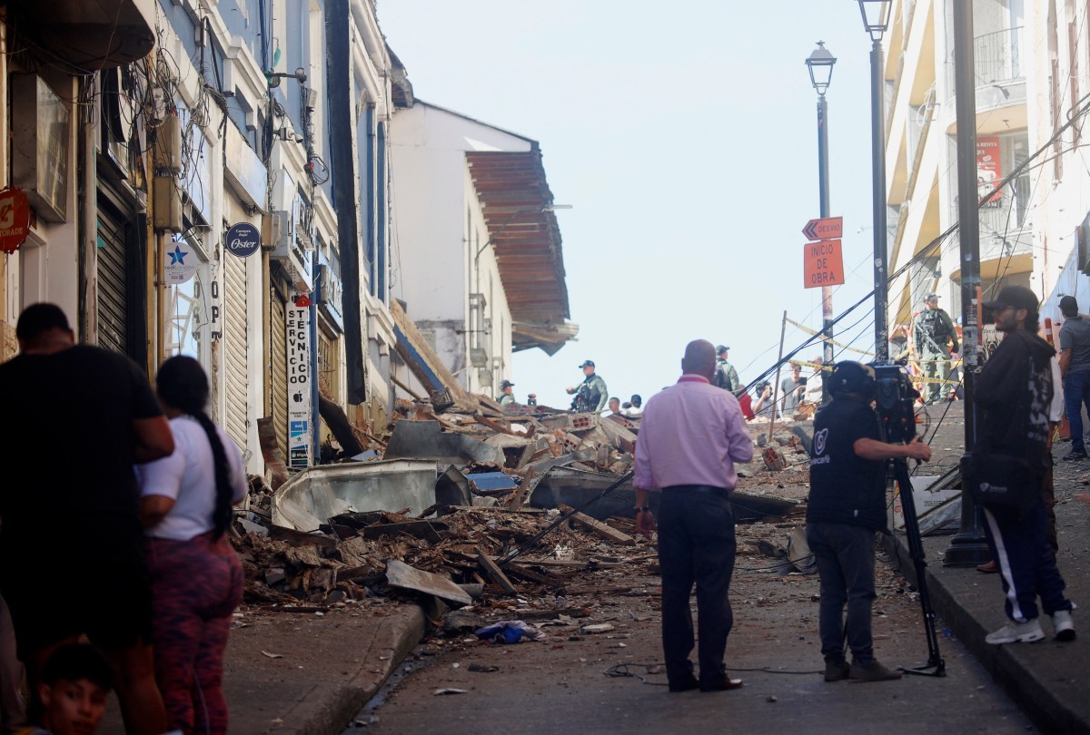 Presidente colombiano ordena criação de centro de emergência após terremoto de magnitude 7,4