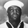 Marinha dos EUA pode renomear navio que iria homenagear militar negro para Trump, diz imprensa americana
