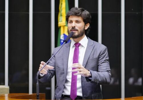 Federação União-PP deve oficializar Marcelo Aro ao governo de Minas