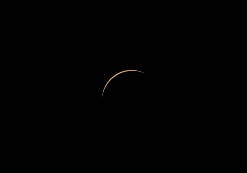 Eclipse solar acontece nesta quarta-feira (12); veja em quais países será possível acompanhar o fenômeno