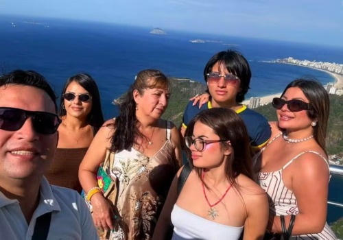 Familiares souberam pela internet de queda de helicóptero que matou três parentes no Rio