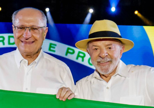PT apresenta programa de governo de Lula com defesa da soberania, controle fiscal e fim da escala 6x1
