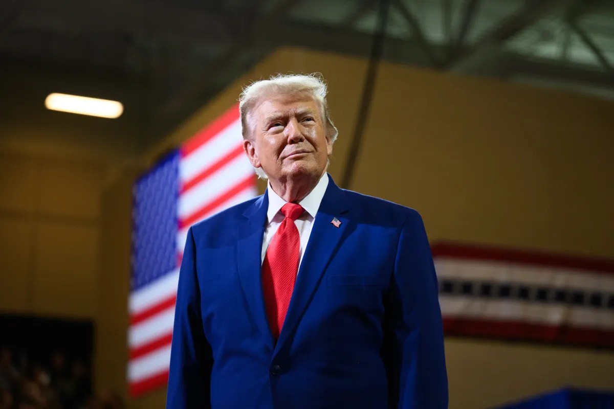 Trump diz que planeja declarar Estreito de Ormuz território dos EUA