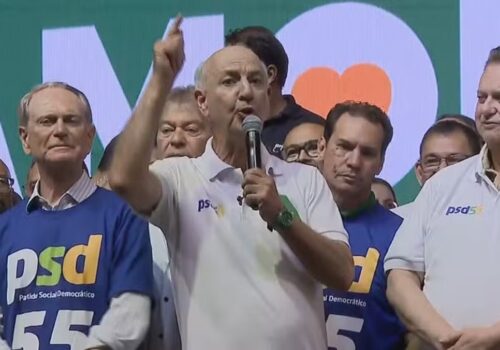 Arruda é oficializado candidato ao governo do DF, mas aguarda aval do STF