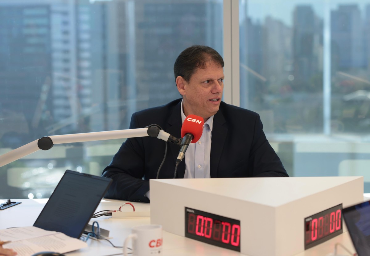 'Coligação de partidos estará com Flávio em São Paulo', afirma Tarcísio de Freitas