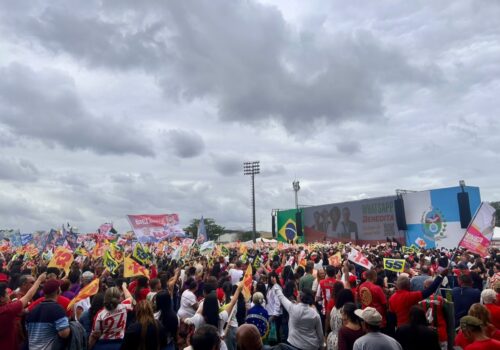 Lula faz comício no Rio em primeiro grande ato de campanha no estado