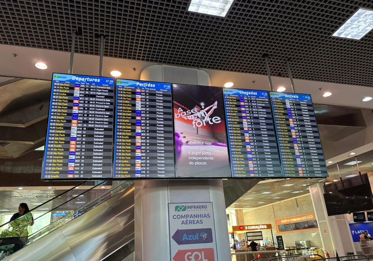 Passageiros enfrentam problemas no Santos Dumont após acidente com aeronave; 13 voos foram cancelados
