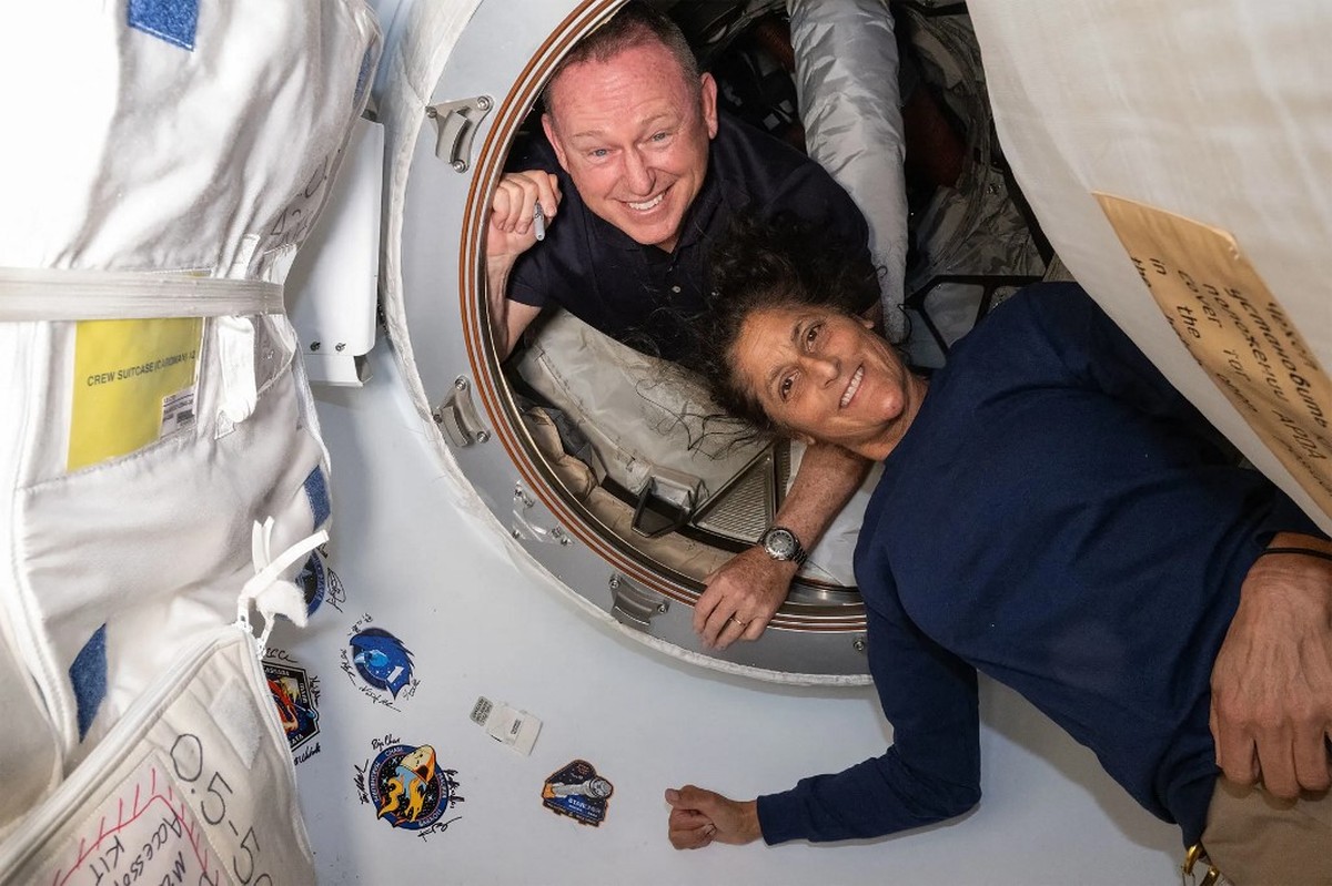 NASA planeja voo de teste não tripulado em cápsula na qual astronautas ficaram presos em estação especial
