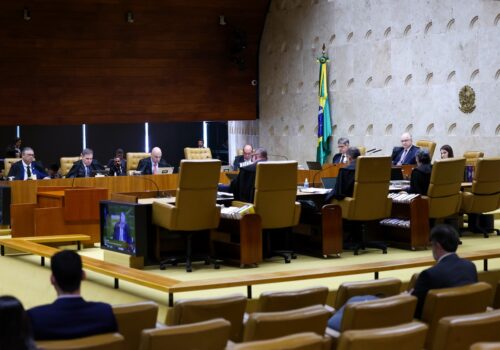 STF decide na próxima semana se investiga ministro Moraes por mensagens com Vorcaro