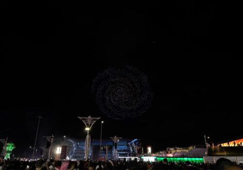 Alok leva show de drones para o Palco Mundo no dia do K-pop do Rock in Rio;veja imagens