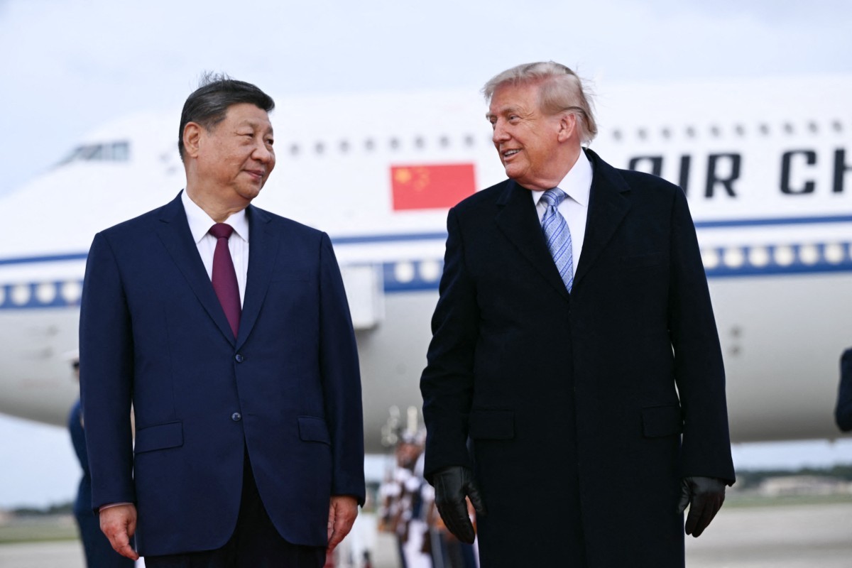 Trump afirmou para Xi Jinping que ajuda da China ao Irã é 'inaceitável', diz embaixador