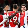 Problema técnico em aeroportos do Reino Unido faz Arsenal adiar voo para jogo da Champions