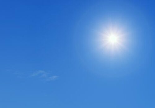 Onda de calor eleva temperaturas em São Paulo e deve durar até quarta-feira (30)