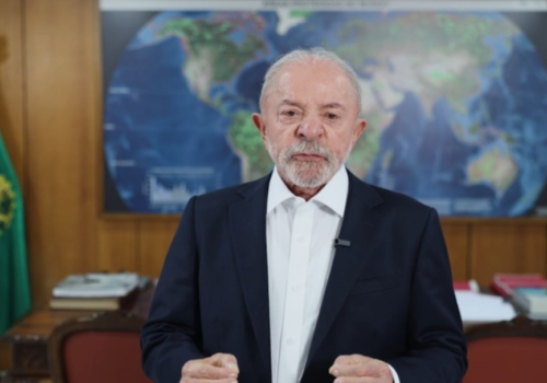Lula reage à crise do Supremo provocada por revelação de novas mensagens de Vorcaro