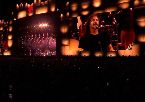 Em 1º dia de Rock in Rio apenas Foo Fighters usou telão de LED; decisão é de cada artista, diz festival