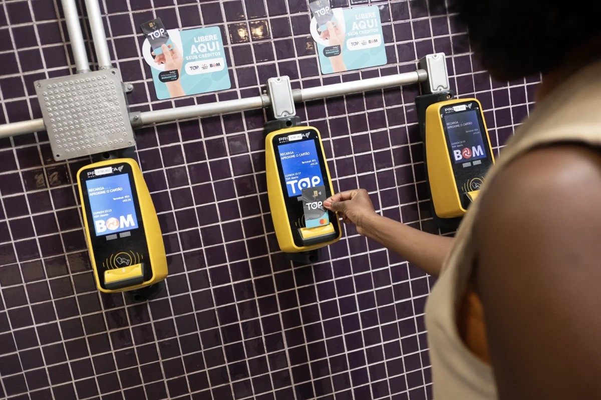 Antigo aplicativo TOP deixa de funcionar em SP; usuários precisam migrar para nova plataforma
