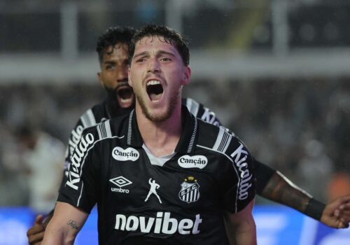 Santos e São Paulo reiniciam luta por 'fim de ano tranquilo'