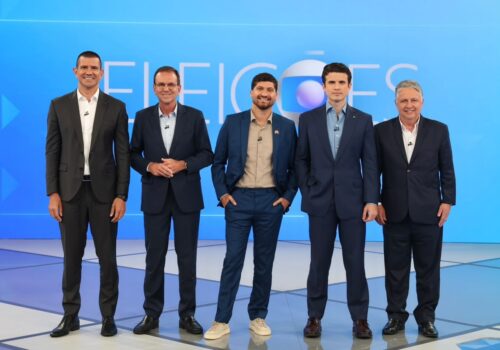 No Rio, debate tem ataques a Paes e Ruas e discussões sobre segurança, educação e transporte