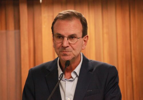 Datafolha no RJ: Eduardo Paes tem 43% das intenções de voto; Douglas Ruas, 30%