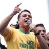 Em ato na Paulista, Flávio Bolsonaro diz que Moraes ‘vai cair’ e responsabiliza Lula por ‘caos moral’