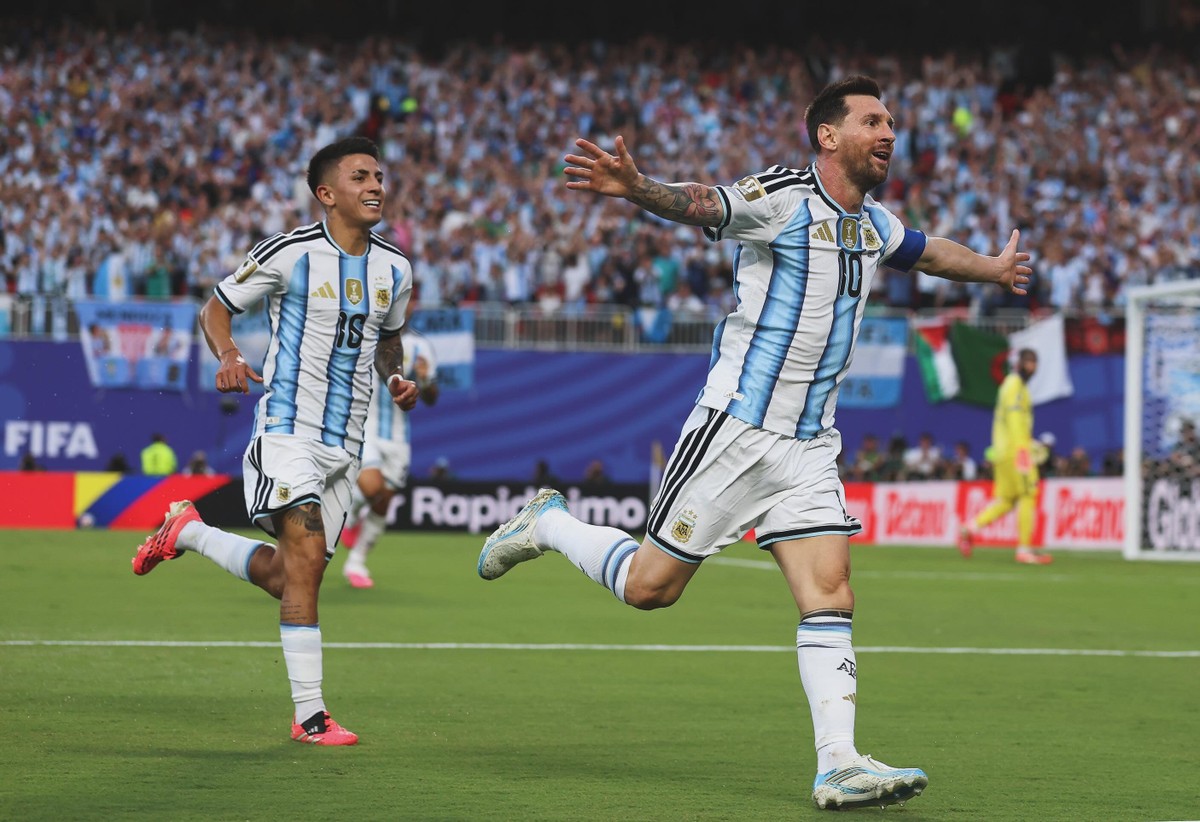 Onde assistir ao amistoso entre Argentina x Bolívia e aos outros jogos desta quarta-feira (30)
