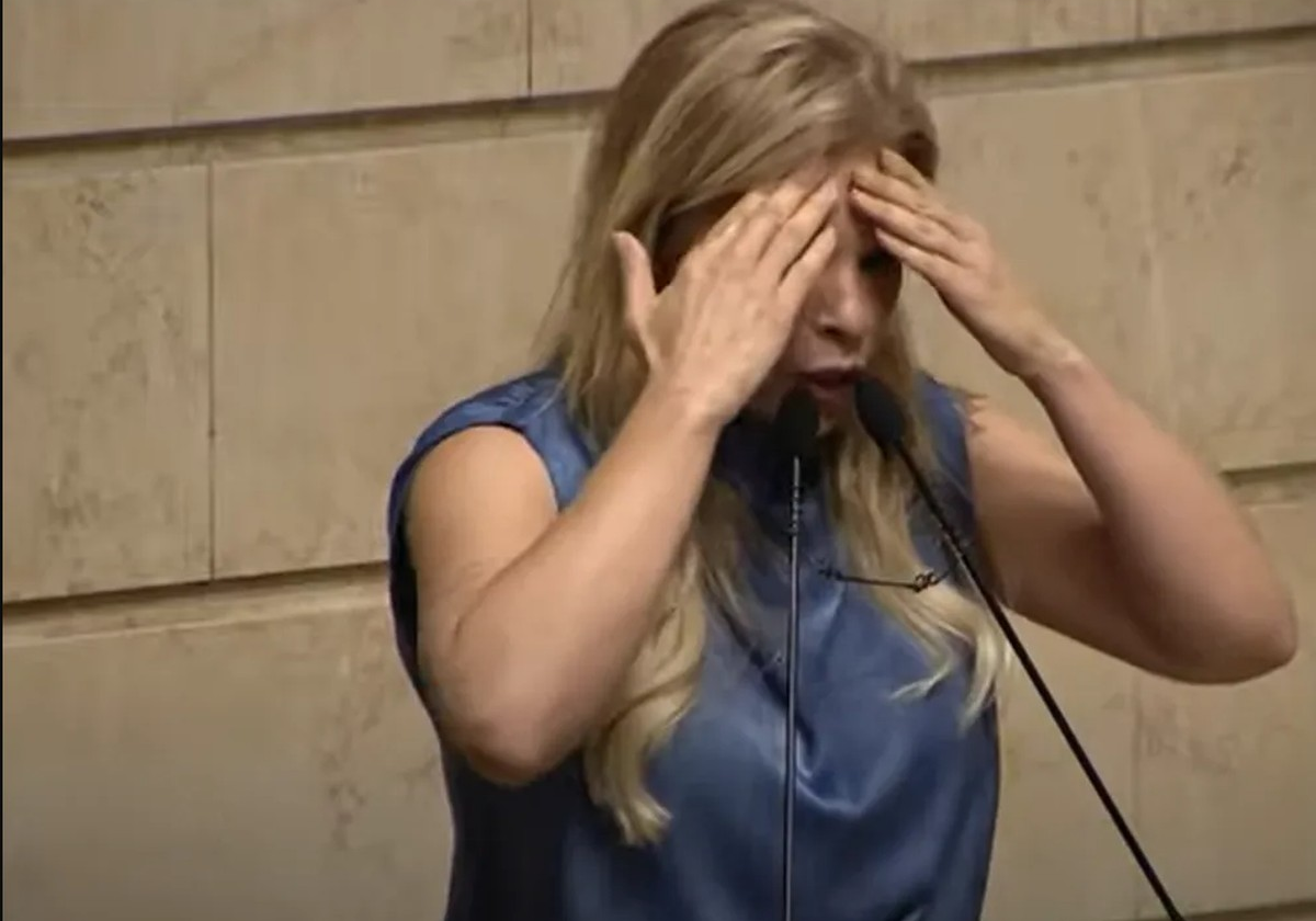 Justiça mantém prisão de Veronica Costa por tortura contra ex-marido