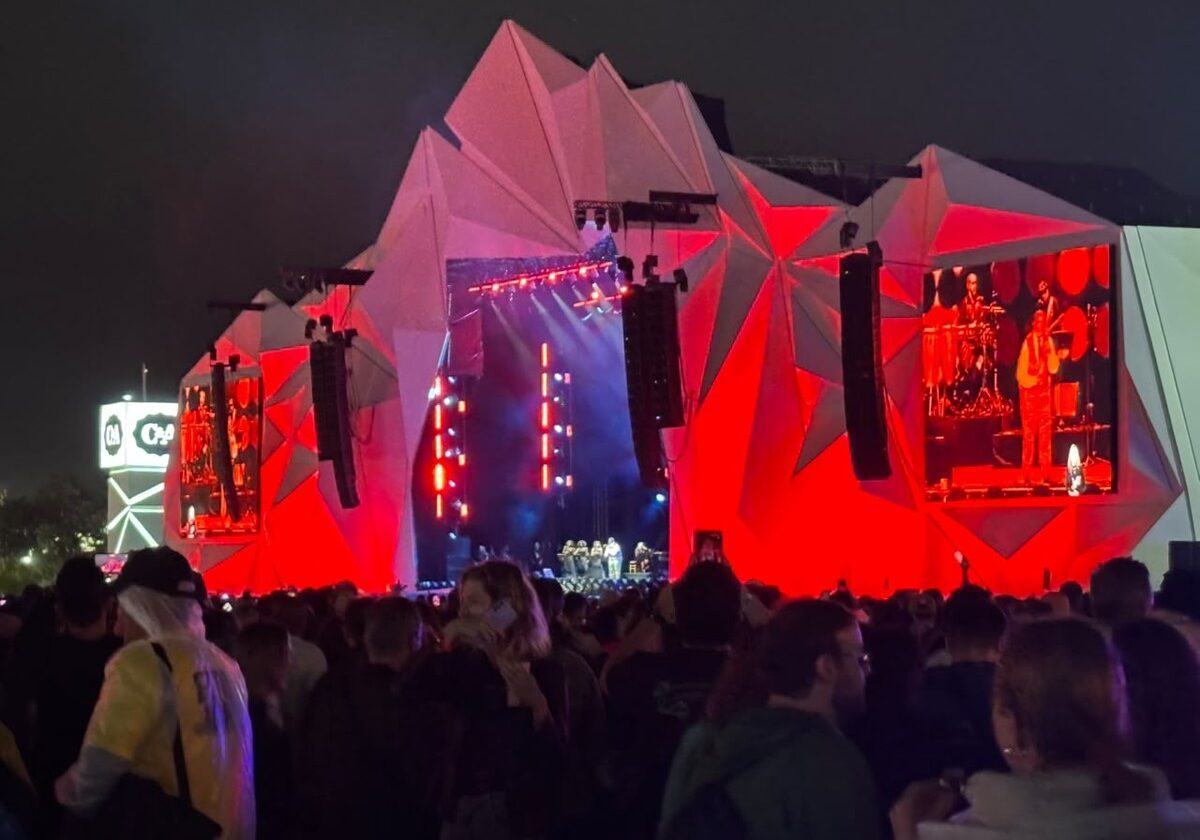 Péricles anima público com sucessos da Motown no Rock in Rio 2026