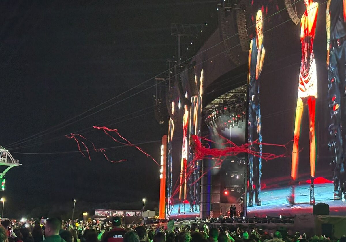 Fitas de show no Palco Mundo deixam mulher presa em tirolesa no Rock in Rio; veja vídeo