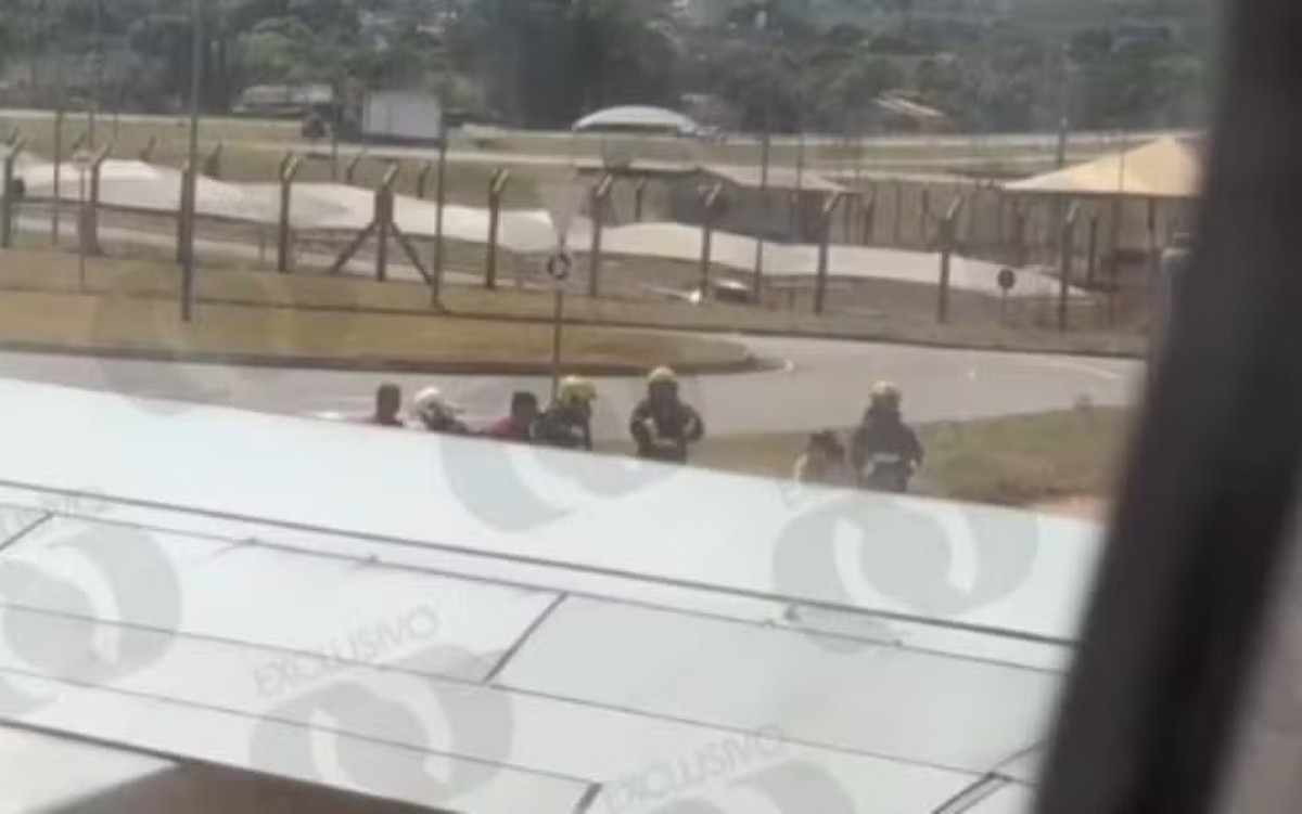 Avião com 180 pessoas faz pouso de emergência em Goiânia