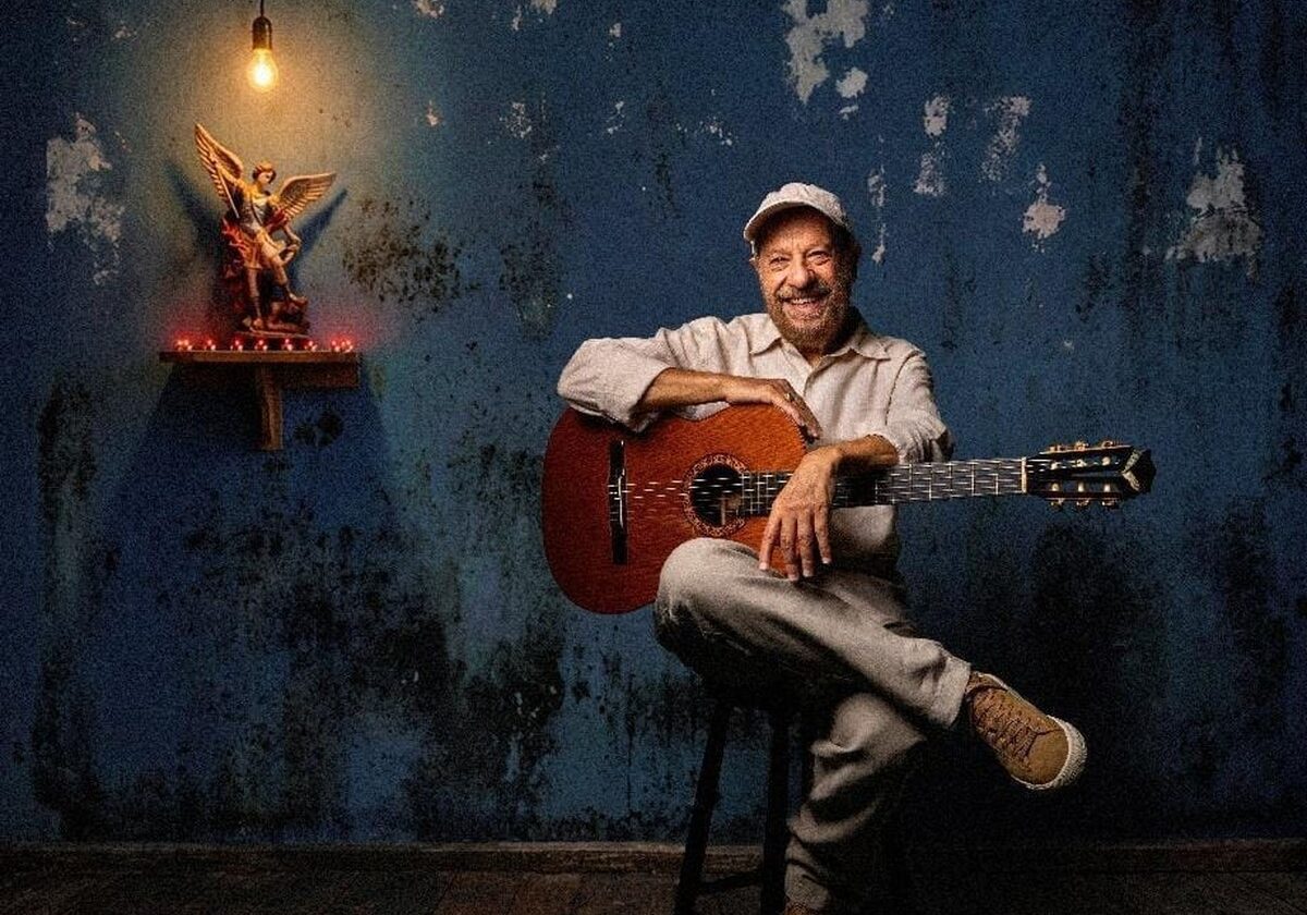 João Bosco deixa cadeira vazia para Aldir Blanc em novo disco e prepara show de 80 anos no Rio