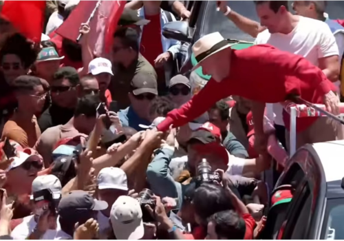 Durante agenda de campanha em Natal, Lula diz que nenhum país vai levar as riquezas do Brasil