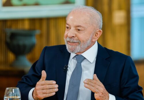 Em carta a evangélicos, Lula cita fim da 6x1, bets e fala em defesa da família; leia na íntegra