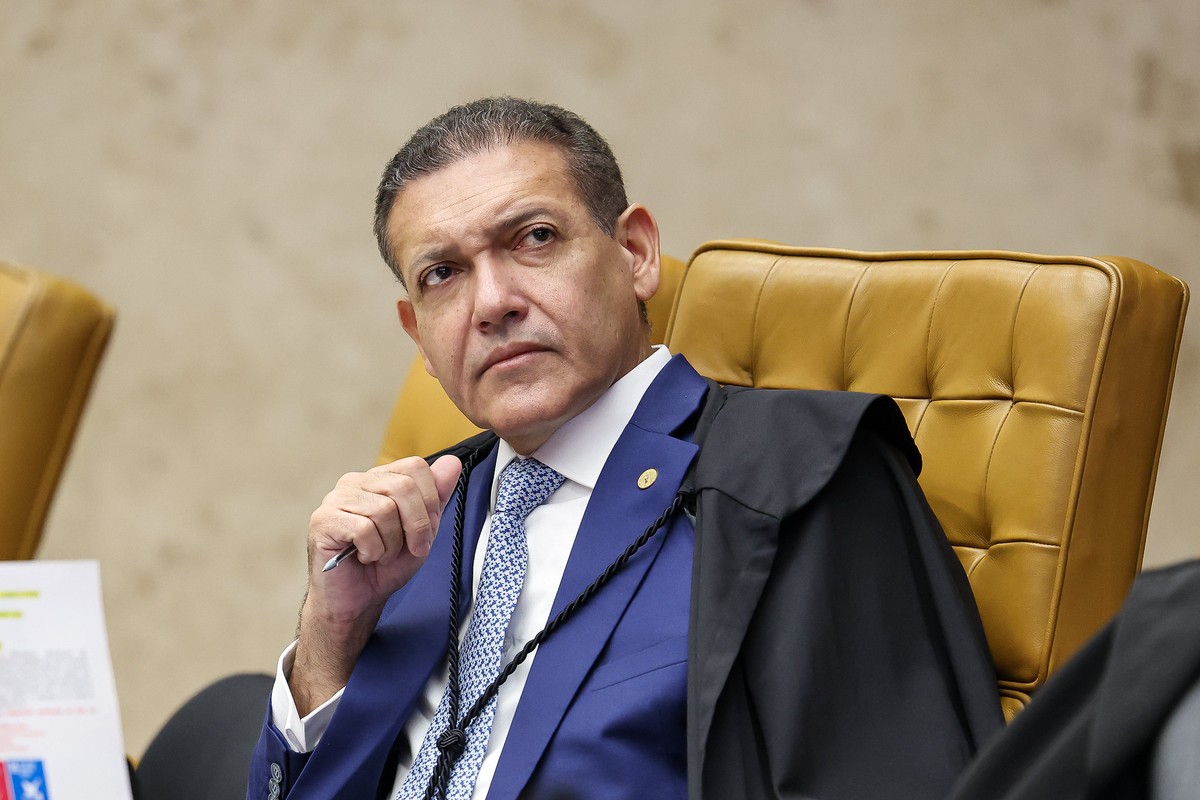 Nunes Marques não levará adiante proposta de proibição de canais de WhatsApp nas 48 horas anteriores à eleição