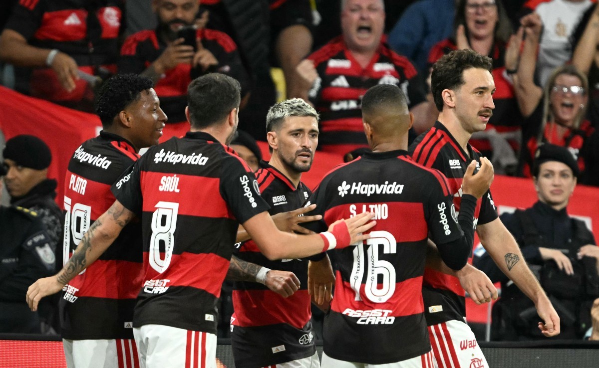 Onde assistir a Estudiantes x Flamengo pela Libertadores e aos outros jogos desta quinta-feira (15)
