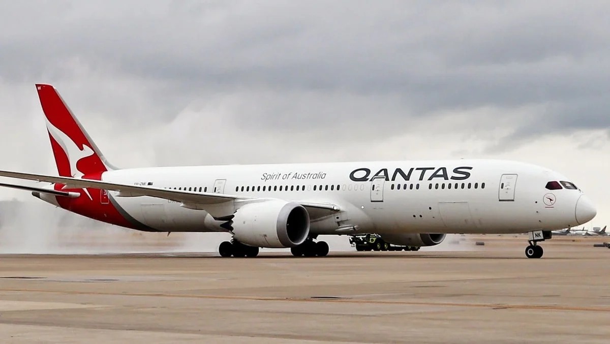 Companhia suspende voos de avião em Roma após infestação de percevejos