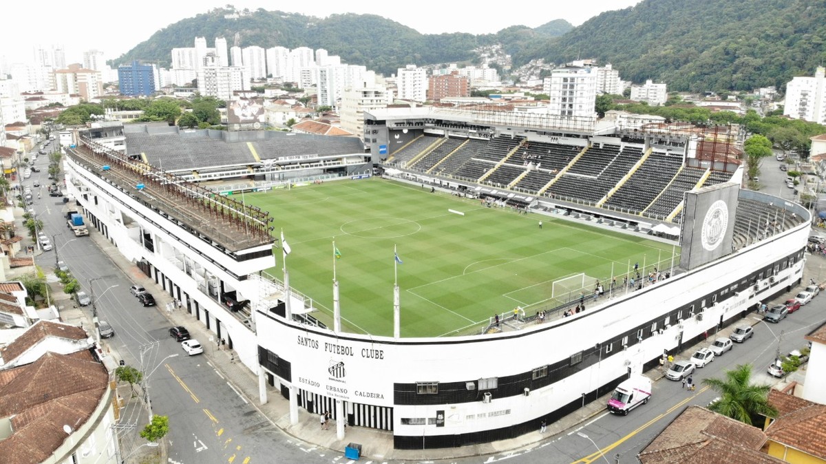 Onde assistir a Santos x Flamengo pelo Brasileirão e aos outros jogos desta quinta-feira (8)